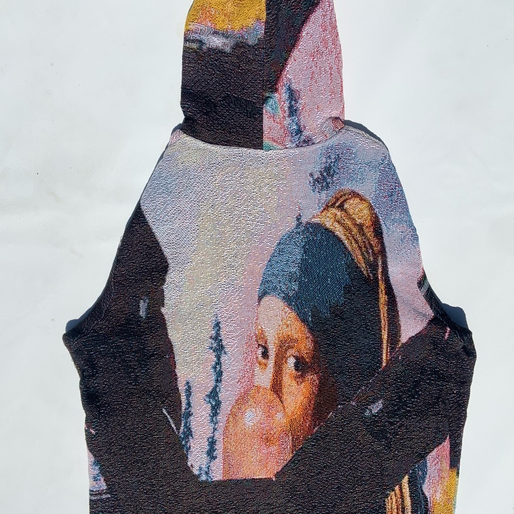 Girl With A Pearl Blanket Hoodie - Picture 3 of 5